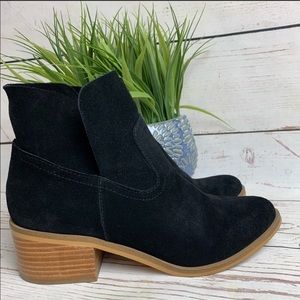 Steve Madden Black Leo Booties